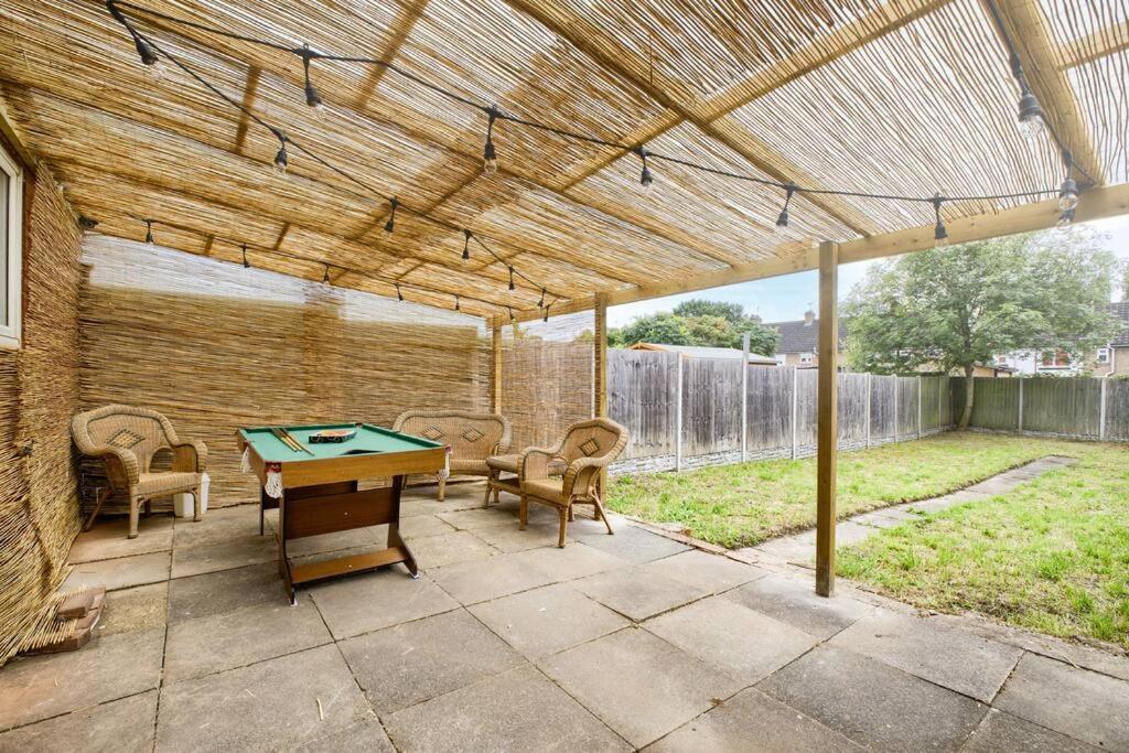 Low Rate For A 4-Bedroom House In Coventry With Free Unlimited Wi-Fi 2 Car Parking 53 Qmc Eksteriør bilde